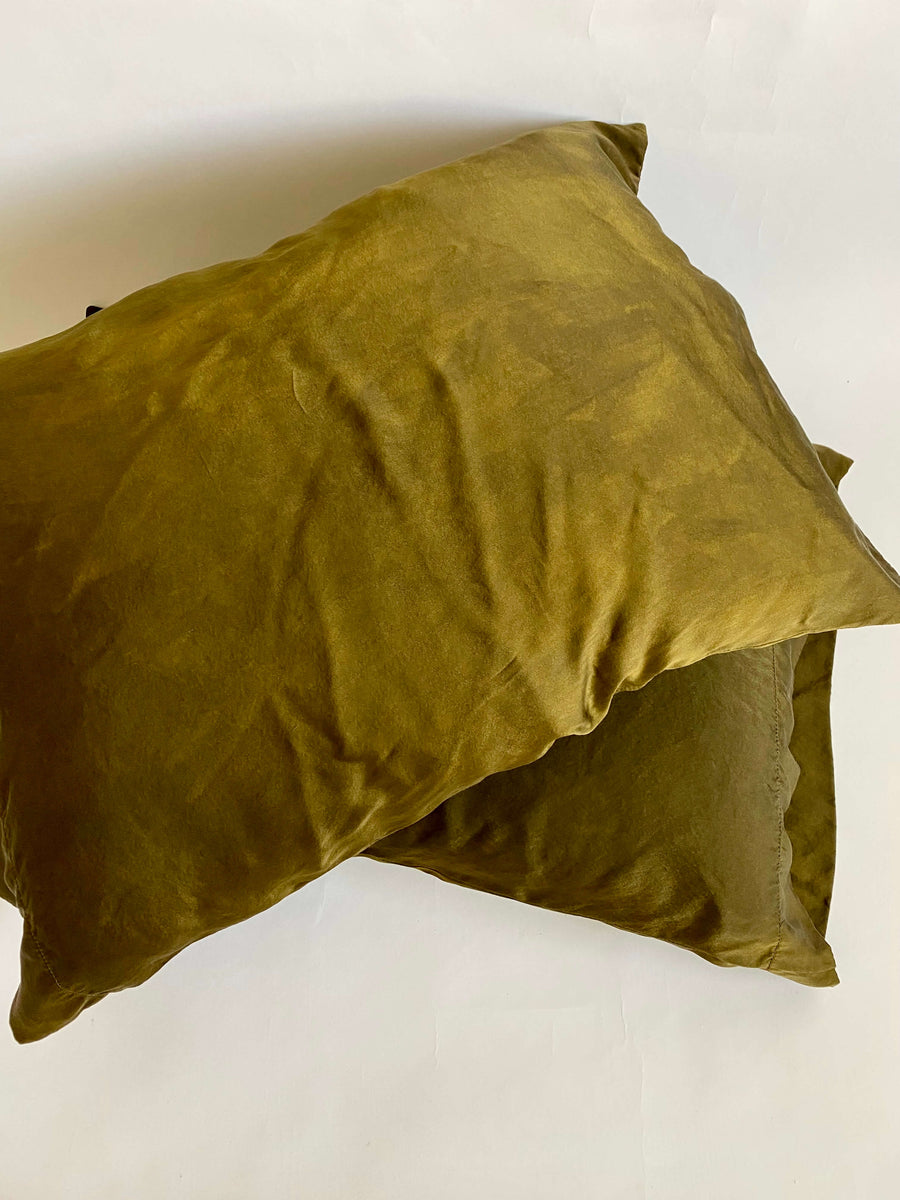 Green Toned Silk Pillowcases Dyed with Marigolds